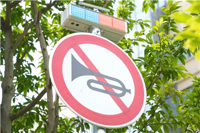 世邦通信：全国多地都在禁止鸣笛，如何正视“城市禁鸣” ？