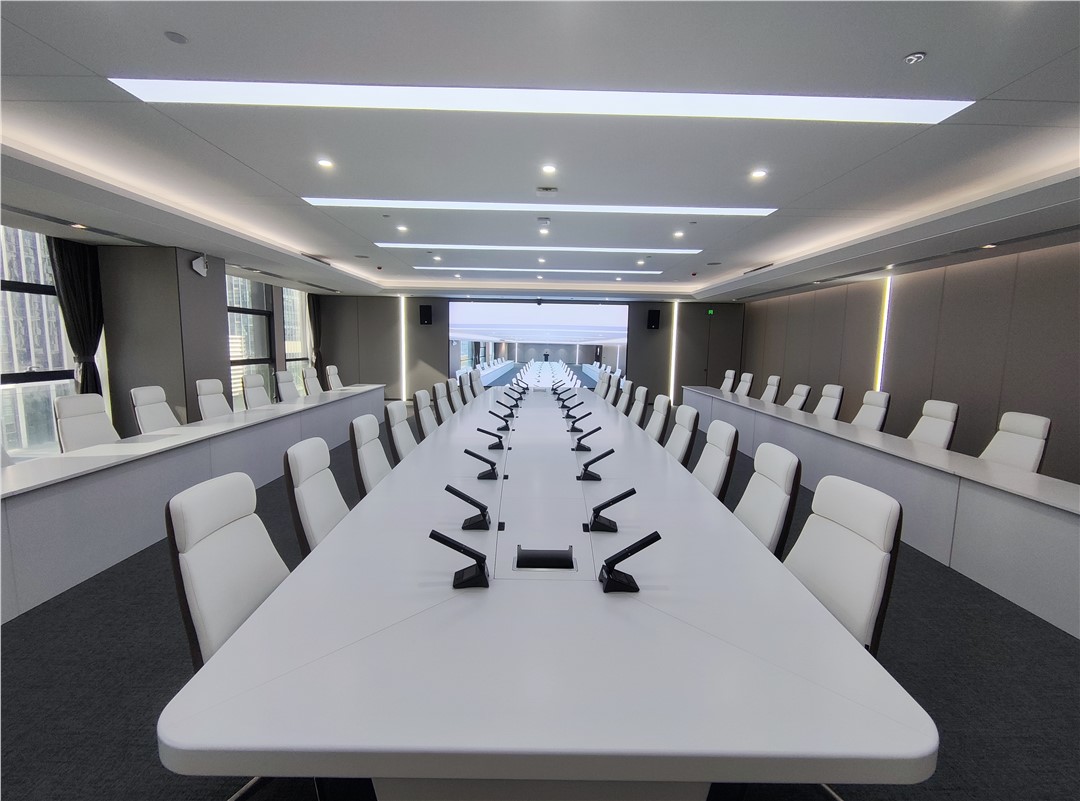 报告厅声学设计中“吸音”和“扩声”哪个更重要？