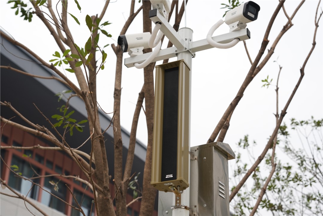 广播音箱要装多高？